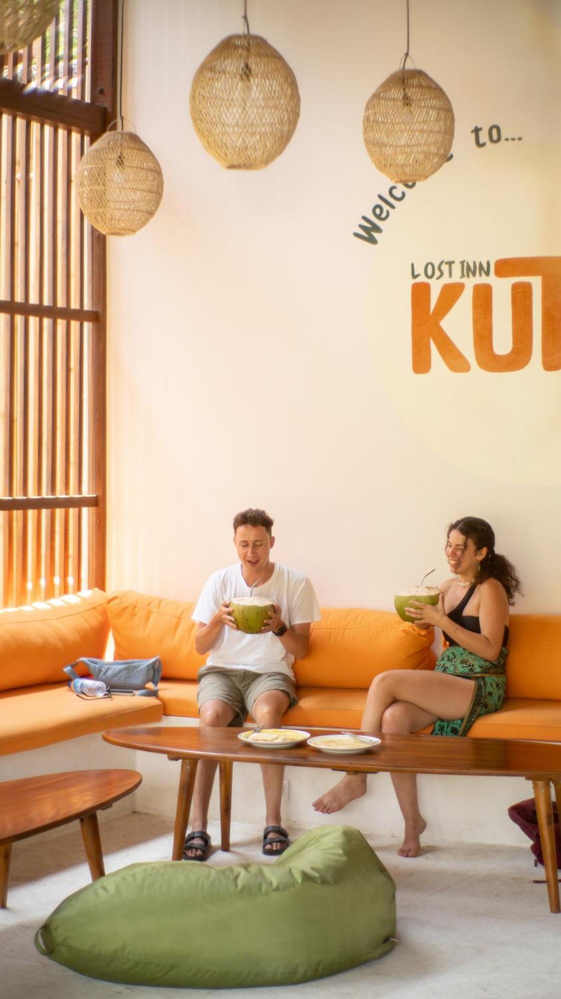 Lost Inn Kuta Capsule Hostel Exteriér fotografie
